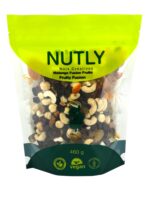 Nutly High Quality Fruity Fusion Mix – Chewy dried fruits with cashews and hazelnuts for vibrant, natural snacking